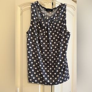 Nine west sleeveless top with keyhole straps at neckline. Very cute. flattering!